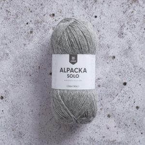 järbö Alpacka Solo 50 g – Vaaleanharmaa