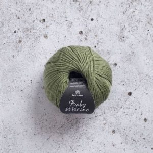 svarta fåret baby merino cedar green 25 g 301084